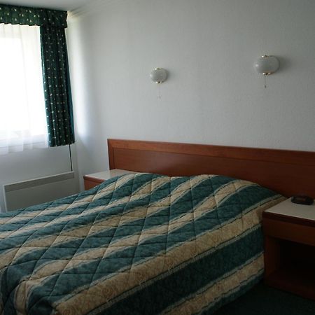 Riviera Park Hotel Balatonfoldvar Exterior photo